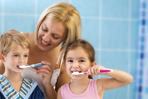 Çocuklarınıza dişlerini fırçalatmanın 5 eğlenceli yolu