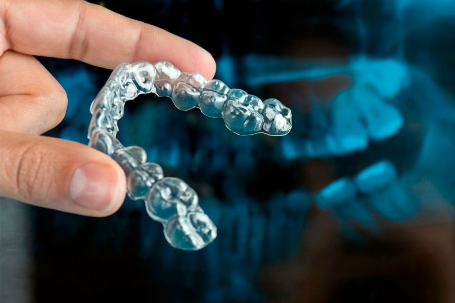 Invisalign Şeffaf Plak